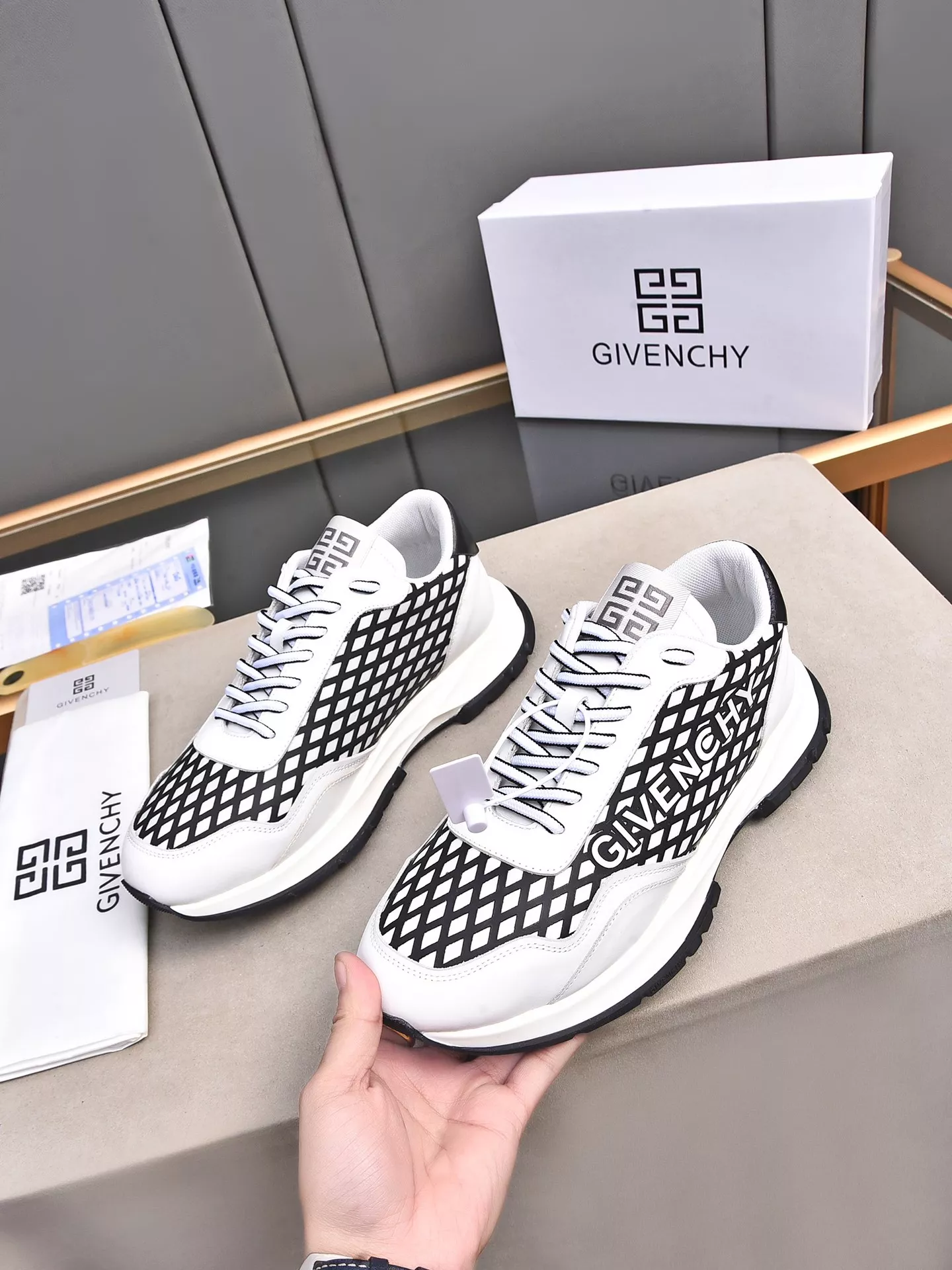 givenchy decontractees chaussures pour homme s_12b53b5